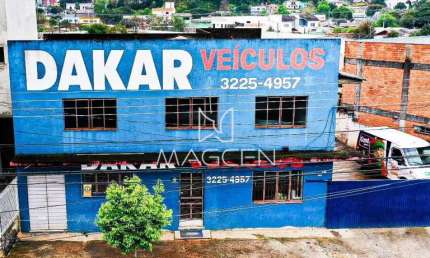 Apartamento com Barracão á venda no bairro Santa Terezinha em Pato Branco - AP457