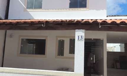 Casa em condomínio fechado com 3 quartos para alugar na Rua Das Amendoeiras, 50, Catu de Abrantes, Camaçari