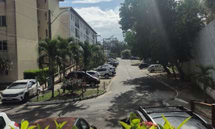 Apartamento 2/4 sendo uma suíte Condomínio Bosque da Aldeia
