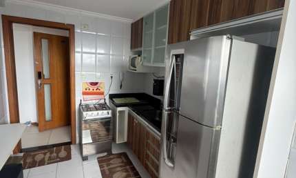 Apartamento com 3 quartos para alugar na Rua Itororó, 213, Pitangueiras, Lauro de Freitas