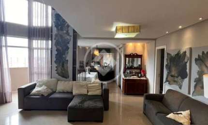 Apartamento Duplex de 150 metros, com 03 quartos, 01 suite. Semi mobiliado, com armarios quartos e cozinha. Com 02 garagens. codigo: 97031