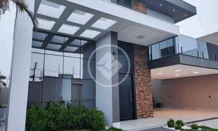 À Venda Casa de Alto Padrão, dois andares, mobiliada, porteira fechada, 400m² construída com móveis planejados, Campo Verde MT R$ 3.900.000,00 codigo: 54003