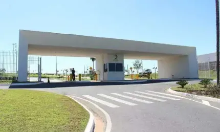 Terreno em condomínio fechado à venda na Avenida dos Florais, Ribeirão do Lipa, Cuiabá