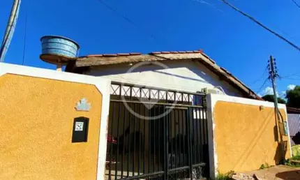 Casa 250 m² - Cozinha Mobiliada, 4 Quartos, Sendo 3 Suítes ,Jardim Imperial, Cuiabá MT R$400.000,00 codigo: 64195
