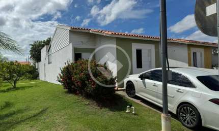 casa com 3 quartos sendo 1 suite completa de de planejados com duas vagas de garagem, quintal churasqueira, no condominio rio claro com uma area de lazer completa.. codigo: 79757