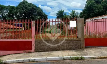 Terreno no bairro Lixeira, próximo de posto de gasolina, escolas, ginásio. Poucos metros da avenida Miguel Sutil e codigo: 107093
