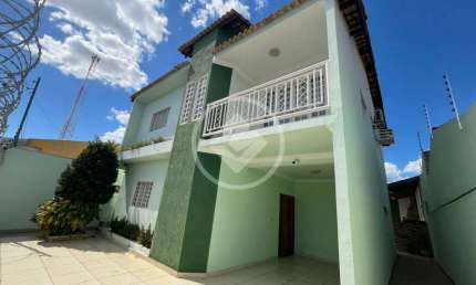 Vende-se ou Aluga Sobrado - 3 suítes - 270 m² - Porteira fechada - 5 minutos do centro político. - Morada do Ouro 2  - Cuiabá MT - Venda: R$ 850.000,00 codigo: 103758