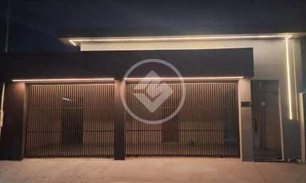 Casa com 3 quartos à venda na Travessa Cristo Rei, 10, Cohab Dom Orlando Chaves, Várzea Grande, 150 m2 por R$ 580.000