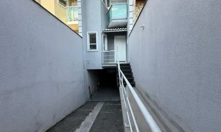 obrado 3 Dormitórios, 1 suíte, 5 vagas - Jardim Maringá - São Paulo - SP