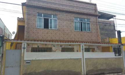 Casa para venda possui 220 metros quadrados com 5 quartos em Vila Emil - Mesquita - RJ