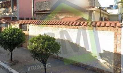 Casa para venda tem 210 metros quadrados com 3 quartos em Centro - Mesquita - RJ