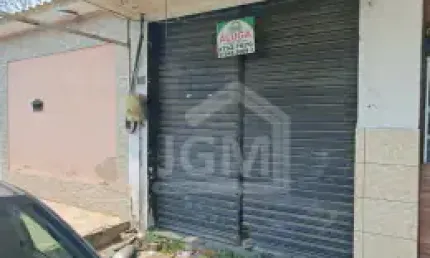 LOJA COMPOSTA POR UM BANHEIRO E ÓTIMA LOCALIZAÇÃO.  REFERÊNCIA: RUA DO BOBS.