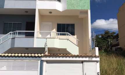 Alugo Excelente Duplex com 2 qtos, sendo 1 suite, Novo Horizonte, Macae/RJ