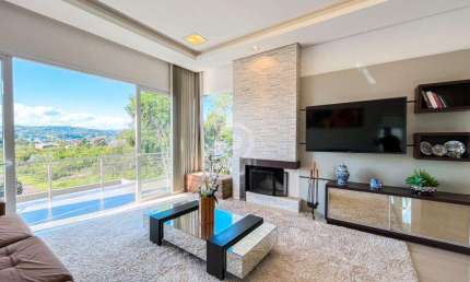 Venda | Casa com 346,00 m², 3 dormitório(s), 5 vaga(s). Bela Vista, Estância Velha