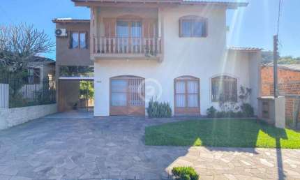 Venda | Casa com 285,00 m², 4 dormitório(s). Floresta , Estancia velha