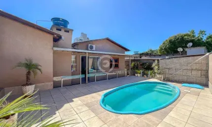 Casa à venda em Estância Velha, Centro, com 2 quartos, com 241.39 m²