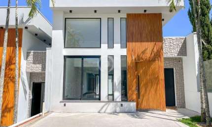 Casa à venda em Novo Hamburgo, Hamburgo Velho, com 3 quartos, com 160 m², Vila Angostura