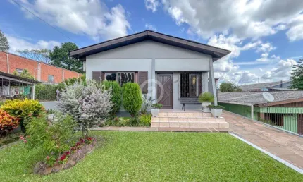 Casa à venda em Estância Velha, Bela Vista, com 3 quartos, com 141 m²
