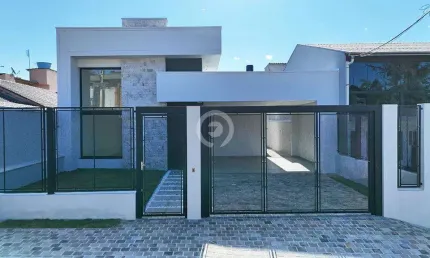 Casa à venda em Novo Hamburgo, Jardim Mauá, com 3 quartos, com 180 m²