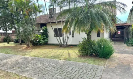 Casa à venda em Estância Velha, Centro, com 3 quartos, com 347 m²