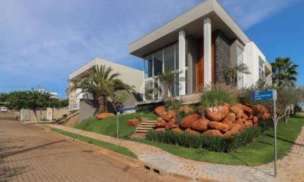 Casa à venda em Estância Velha, Encosta do Sol, com 4 suítes, com 364.79 m²