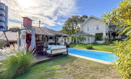 Casa à venda em Ivoti, Vista Alegre, com 3 quartos, com 390.91 m²