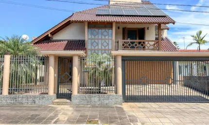 Casa à venda em Estância Velha, Lira, com 3 quartos, com 251 m²