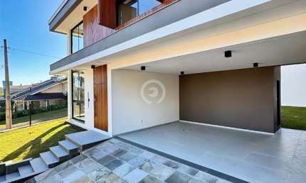 Casa à venda em Ivoti, Cidade Nova, com 3 quartos, com 245 m²