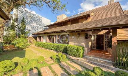 Casa à venda em Novo Hamburgo, Vila Nova, com 4 quartos, com 500 m²