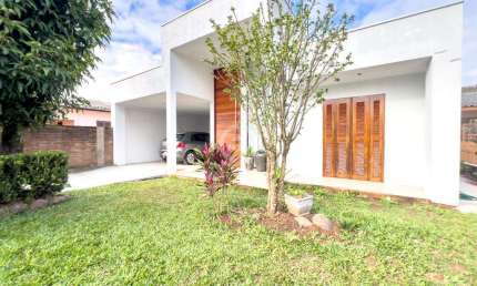 Casa à venda em Estância Velha, Lira, com 2 quartos, com 130 m²