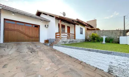 Casa à venda em Estância Velha, Lago Azul, com 2 quartos, com 100 m²