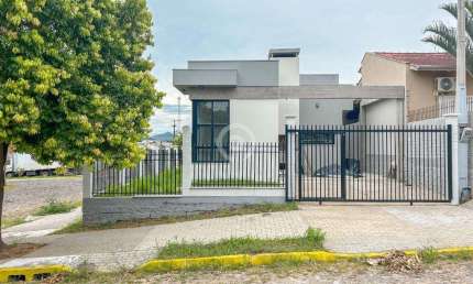 Casa à venda em Estância Velha, Lago Azul, com 2 quartos, com 75 m²
