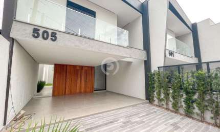 Casa à venda em Novo Hamburgo, Jardim Mauá, com 3 suítes, com 150 m²