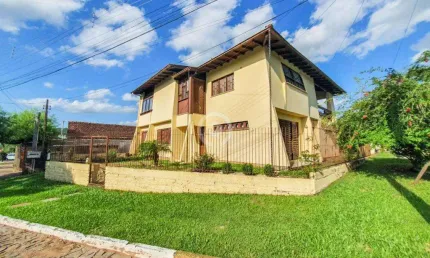 Casa à venda em Estância Velha, Lira, com 5 quartos, com 283.54 m²