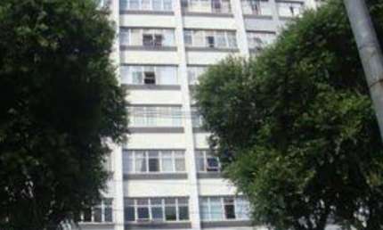 OPORTUNIDADE ÚNICA NO CAMPO GRANDE! APARTAMENTO 3/4 COM VISTA PARA A PRAÇA