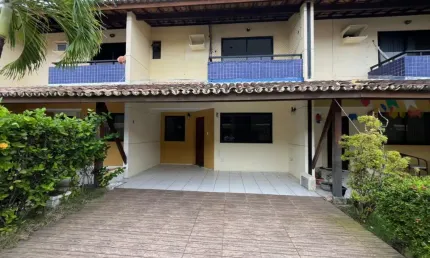 Village 4 quartos com suíte térrea na alameda mais desejada!