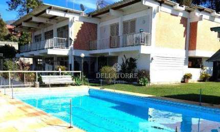 Casa com 4 dormitórios à venda, 448 m² por R$ 1.400.000,00 - Golfe - Teresópolis/RJ