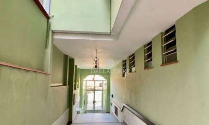 Apartamento com 2 dormitórios à venda, 69 m² por R$ 320.000,00 - Várzea - Teresópolis/RJ