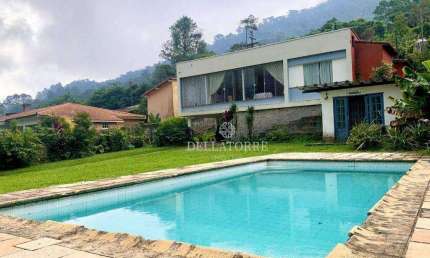 Casa com 3 dormitórios à venda, 161 m² por R$ 1.200.000,00 - Carlos Guinle - Teresópolis/RJ