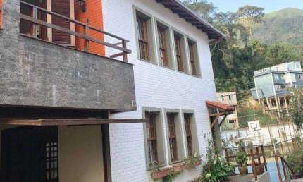 Casa com 3 dormitórios à venda, 123 m² por R$ 680.000,00 - Alto - Teresópolis/RJ