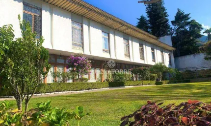 Casa com 3 dormitórios à venda, 113 m² por R$ 450.000,00 - Alto - Teresópolis/RJ