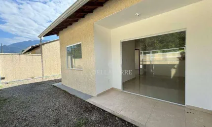 Casa com 2 dormitórios à venda, 61 m² por R$ 348.000,00 - Cotia - Guapimirim/RJ