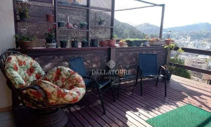 Casa com 2 dormitórios à venda, 110 m² por R$ 470.000,00 - Agriões - Teresópolis/RJ