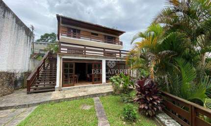 Casa com 4 dormitórios, 329 m² - venda por R$ 1.450.000,00 ou aluguel por R$ 7.113,97/mês - Carlos Guinle - Teresópolis/RJ