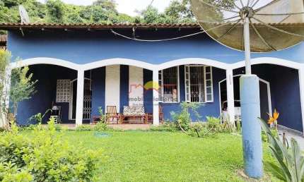 Casa com 3 quartos à venda no Petrópolis, Joinville 