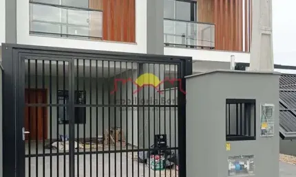 Casa com 3 quartos à venda no Costa e Silva, Joinville 