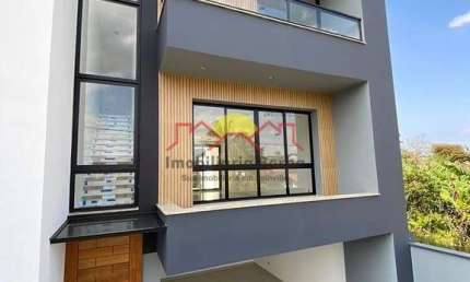 Casa com 3 quartos à venda no Floresta, Joinville 