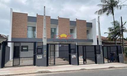 Casa com 3 quartos à venda no Iririú, Joinville 