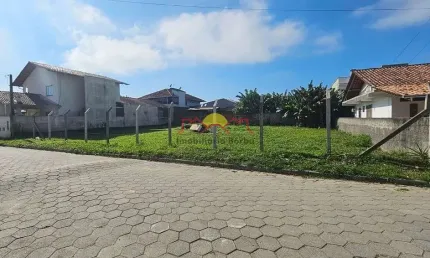Terreno à venda na Praia Grande, São Francisco do Sul 