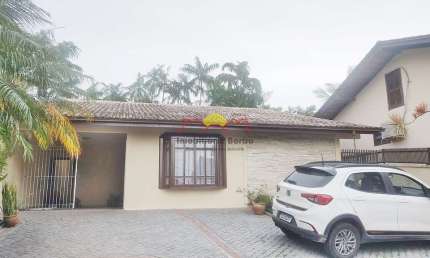 Casa com 4 quartos à venda no Floresta, Joinville 